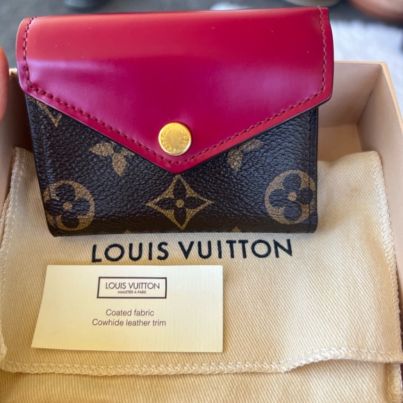 🔥🔥NIB Louis Vuitton Victorine Wallet🔥🔥 - Picture 1 of 8